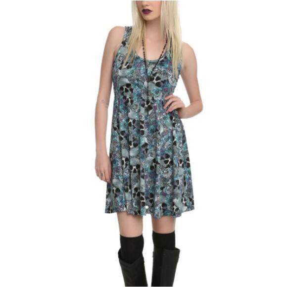 Hot Topic Dresses & Skirts - Hot Topic Aquamarine Skulls Skater Dress
